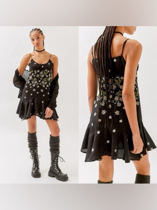 Dresses & Skirts - Urban Outfitters Sienna Floral Embroidered Black Mini Dress Size Small